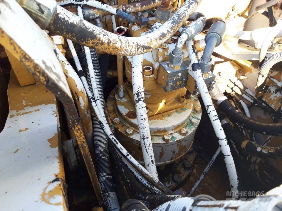 CAT 325LN Transmission