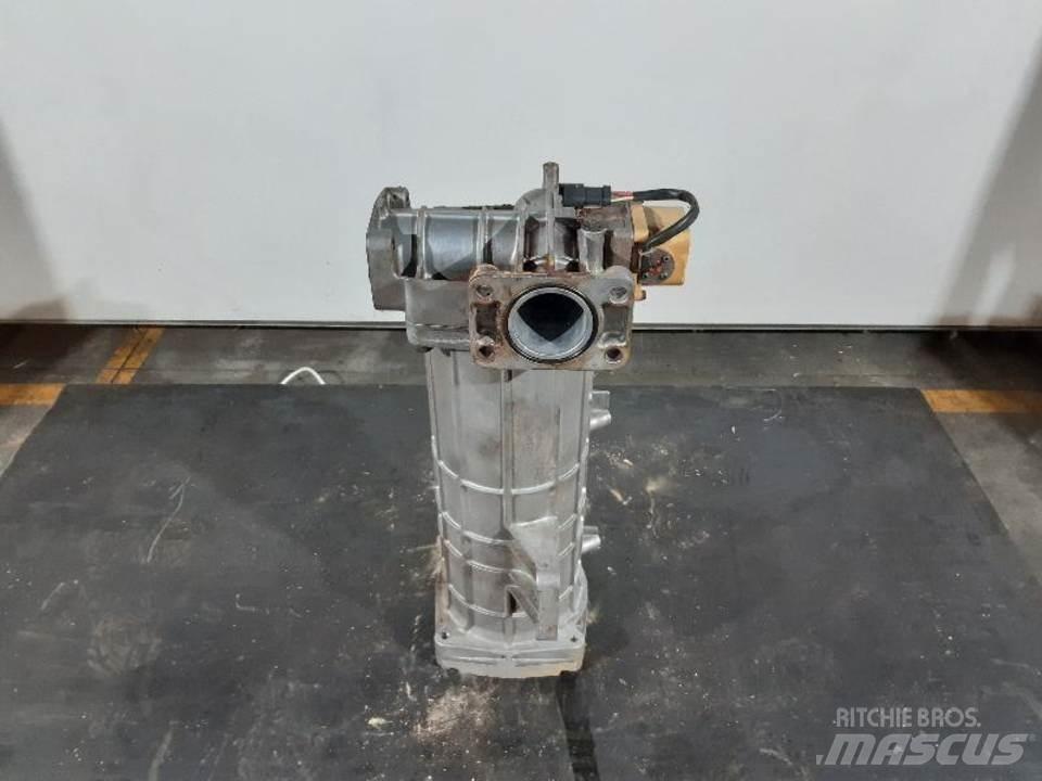 CAT 365BII Engines