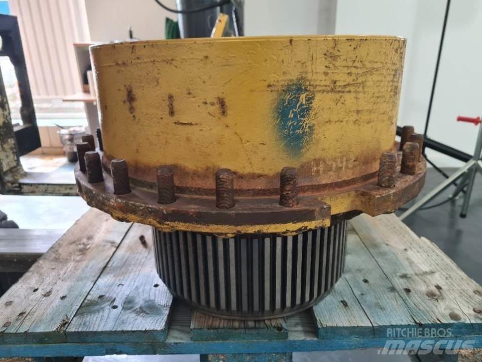 CAT 735 Transmission