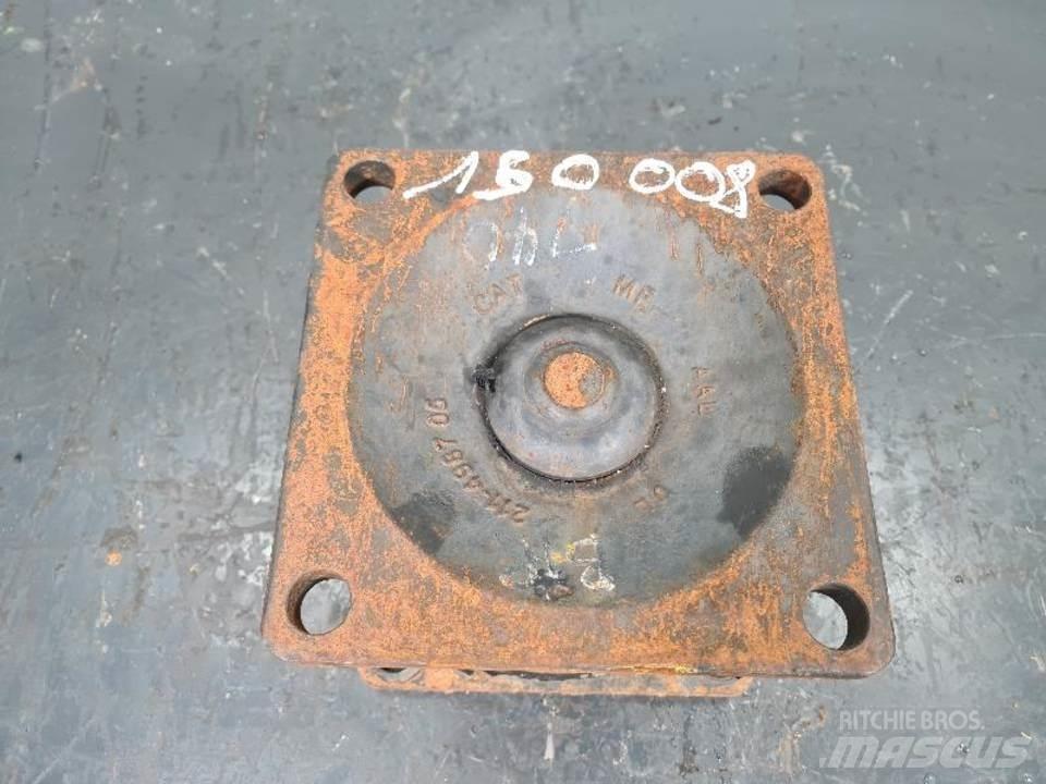 CAT 735 Transmission