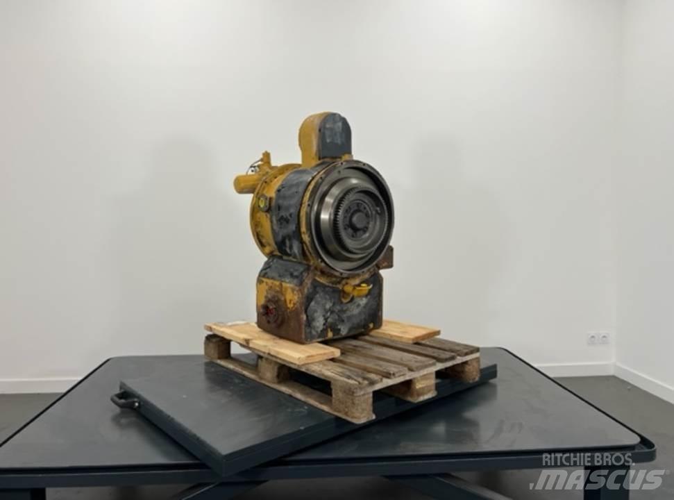 CAT 770 Transmission