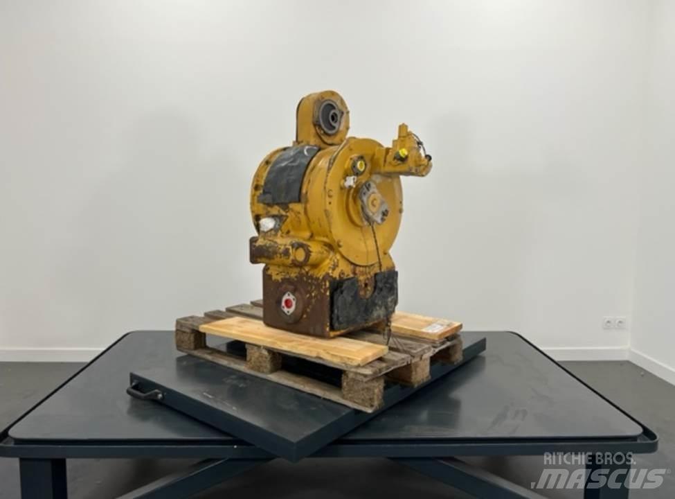 CAT 770 Transmission