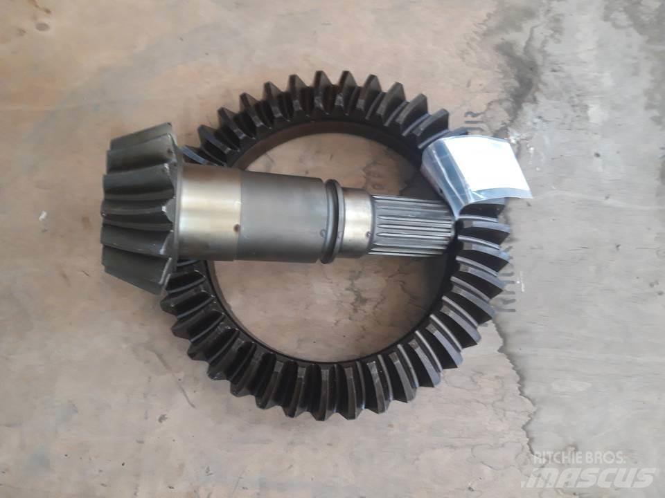 CAT 824B Transmission