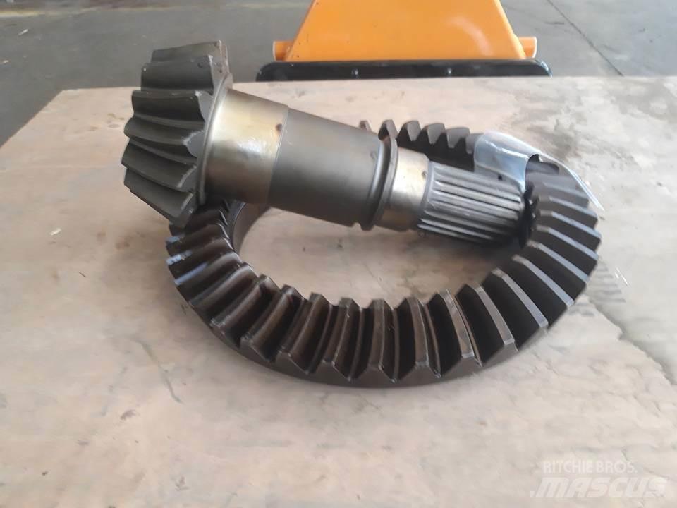 CAT 824B Transmission