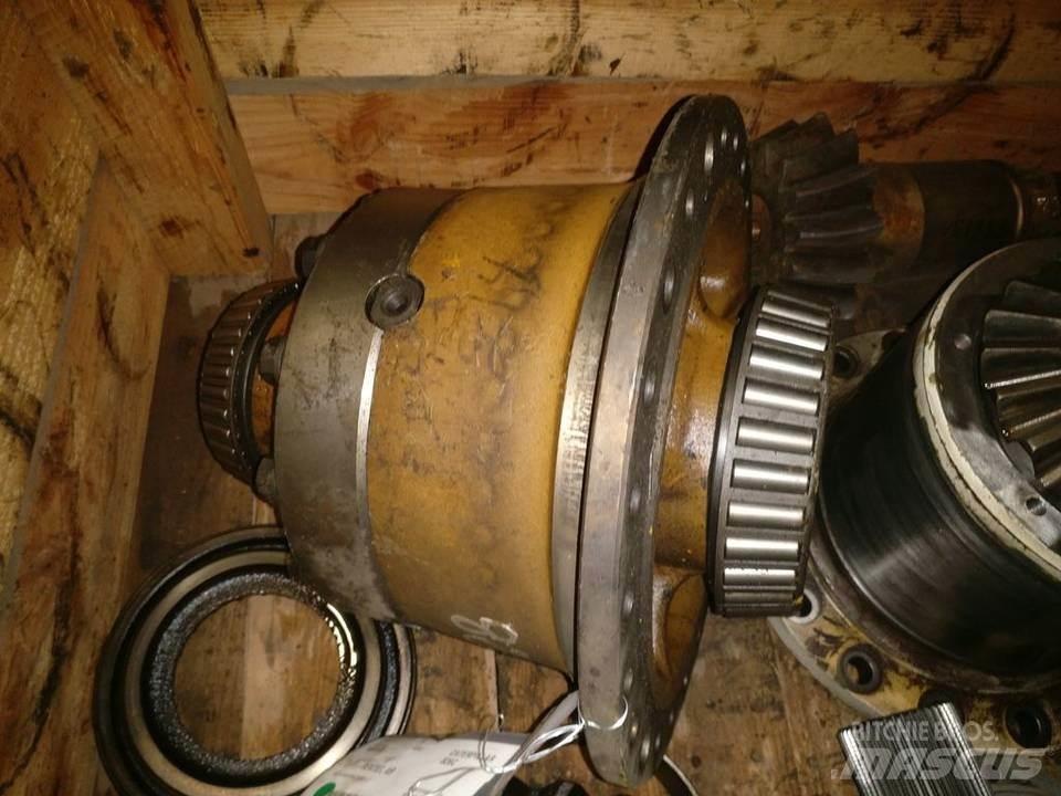 CAT 826C Transmission