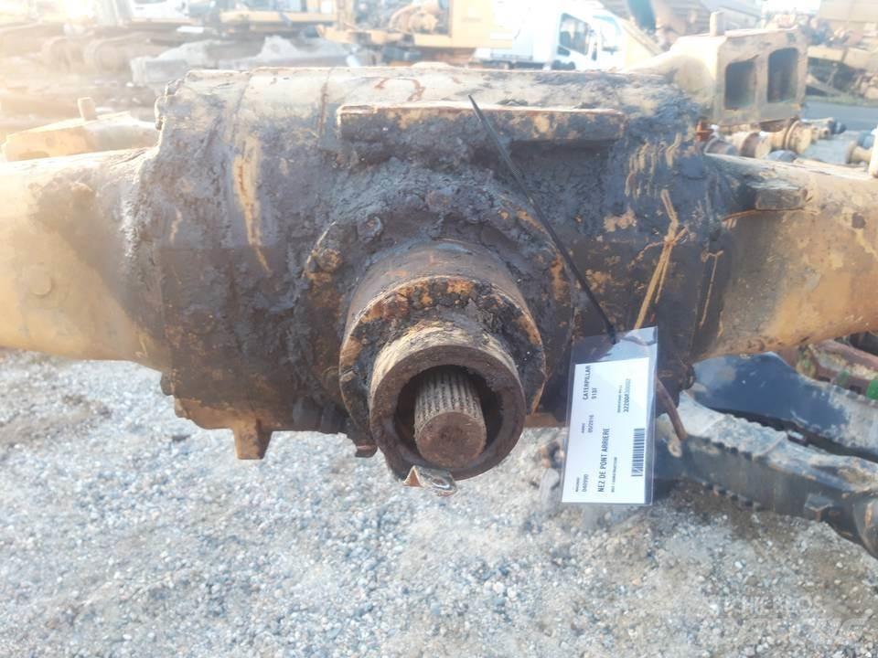 CAT 918F Transmission