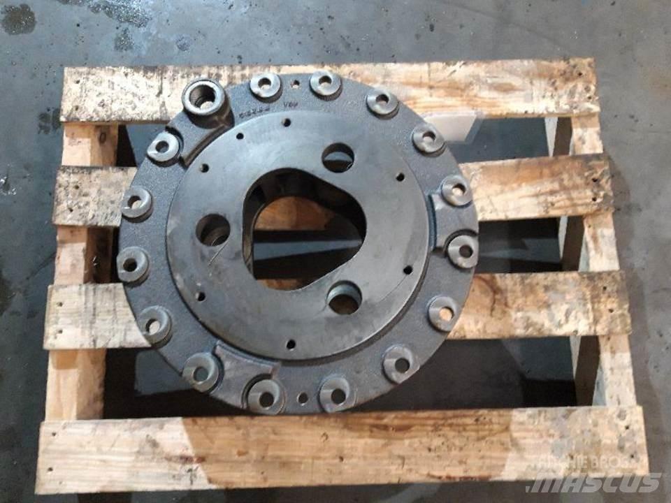 CAT 950B Transmission