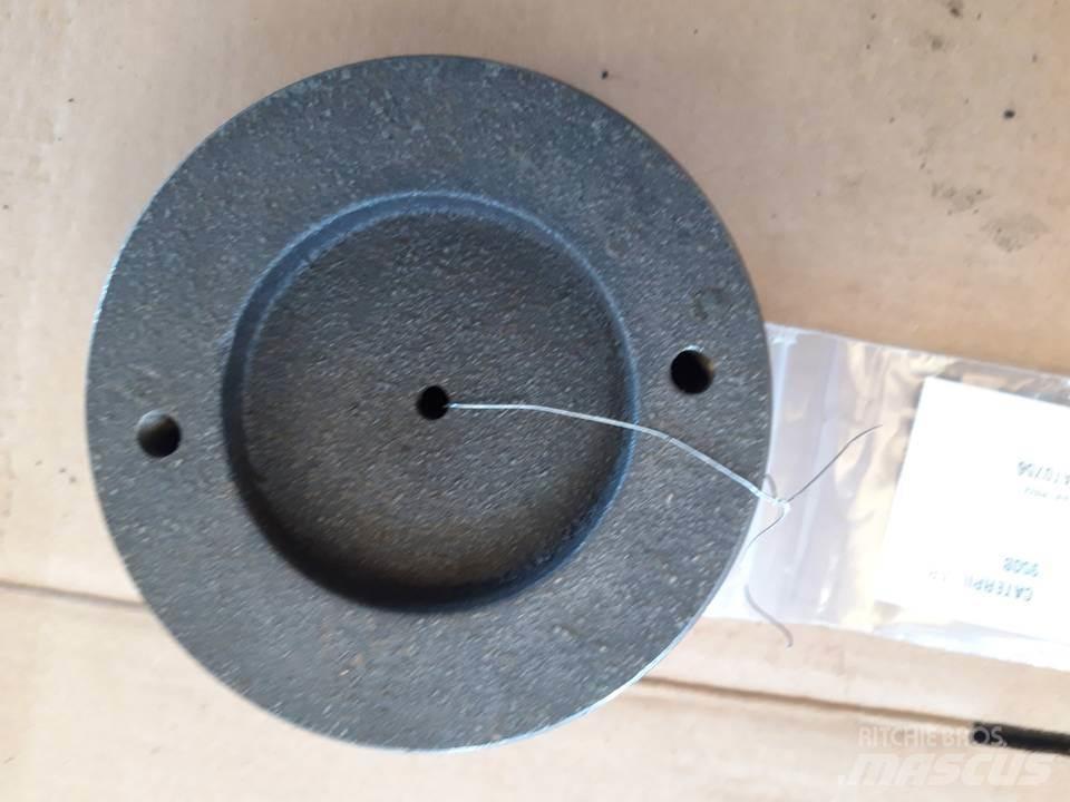 CAT 950B Transmission