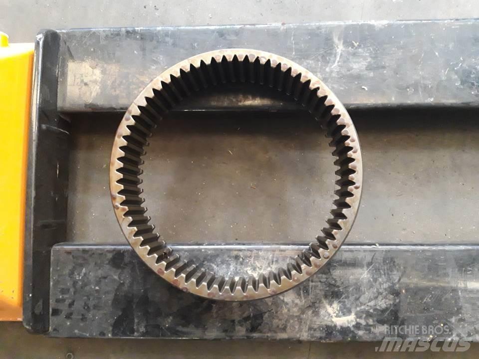 CAT 950E Transmission