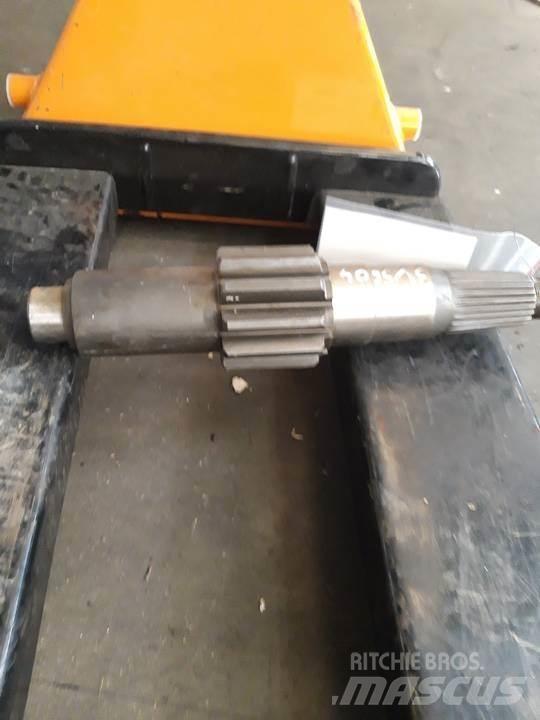 CAT 955K Transmission