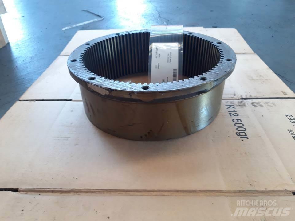 CAT 955K Transmission