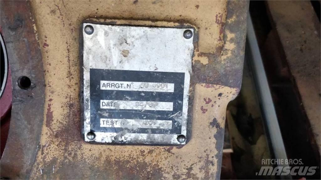 CAT D250B Transmission