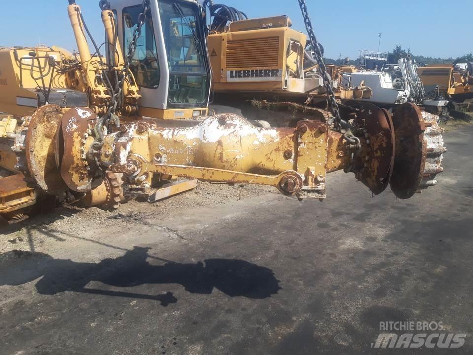CAT D250D Transmission