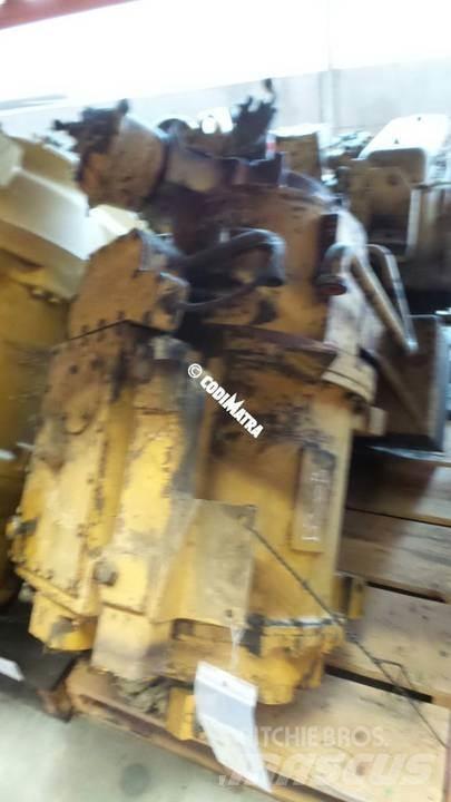 CAT D300B Transmission