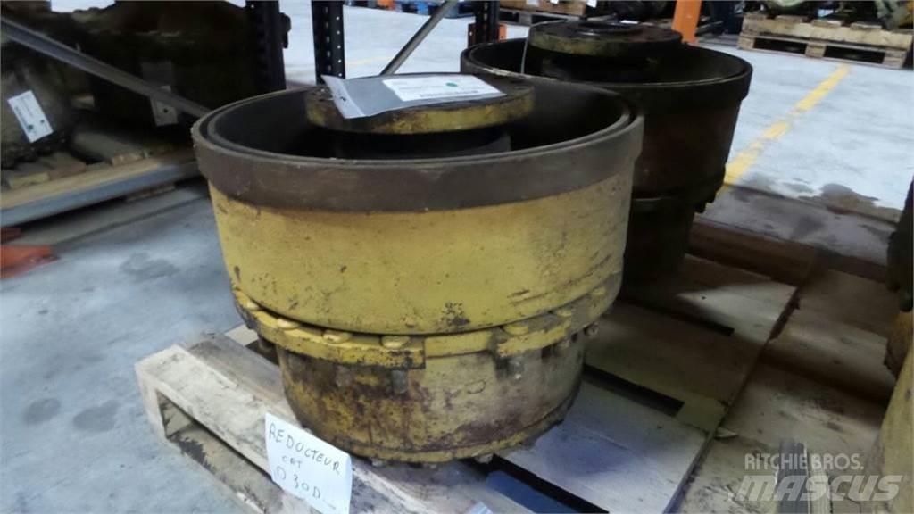 CAT D30D Transmission