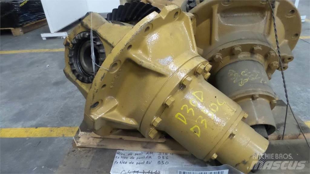 CAT D30D Transmission