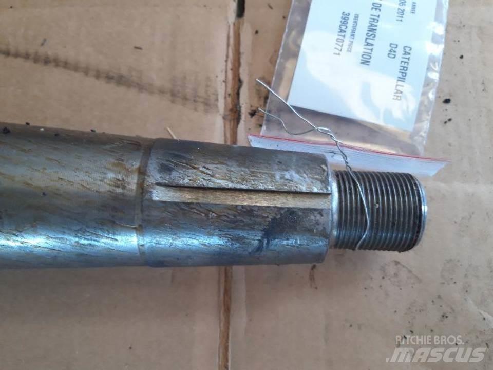 CAT D4D Transmission