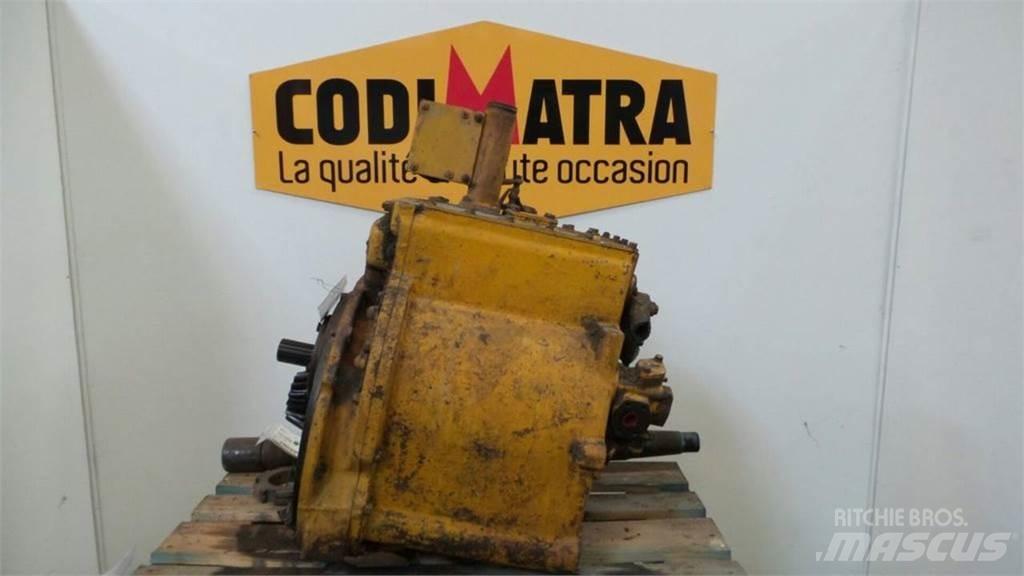 CAT D7E Transmission