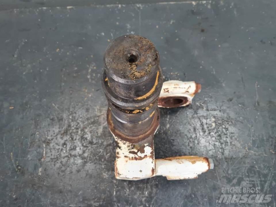 CAT D7H Transmission