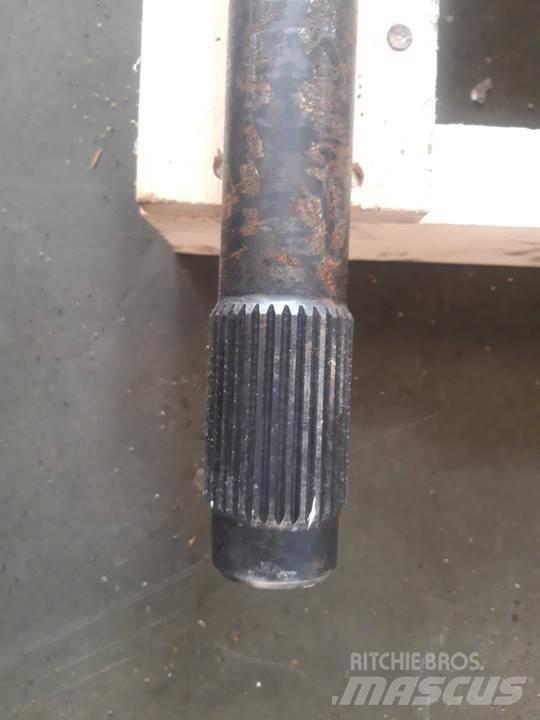 CAT D7R Transmission