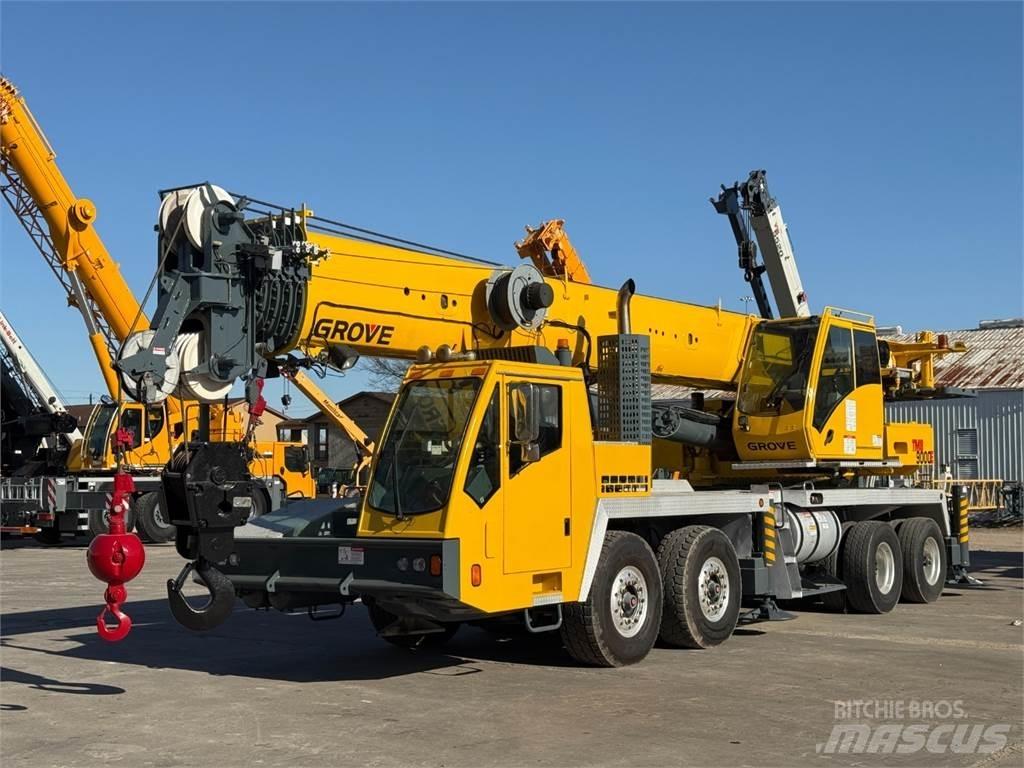 Grove TMS9000E All terrain cranes