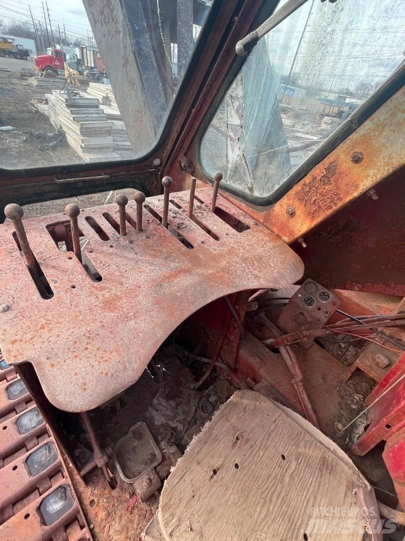 Link-Belt LS-98 Tracked cranes