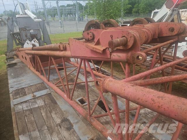 Manitowoc  Booms and arms