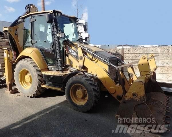 CAT 432 F2 TLB's