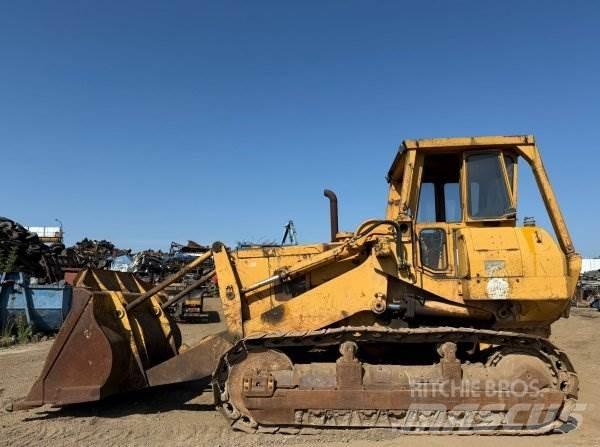 Komatsu D75 S5 Crawler FEL's