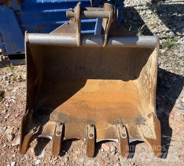 Komatsu WB 97S-2 TLB's