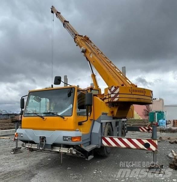 Liebherr LTM 1030 Crane trucks