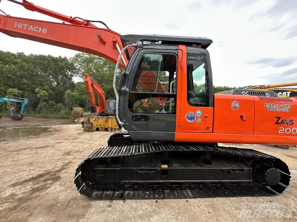 Hitachi ZX 200 Mini excavators < 7t
