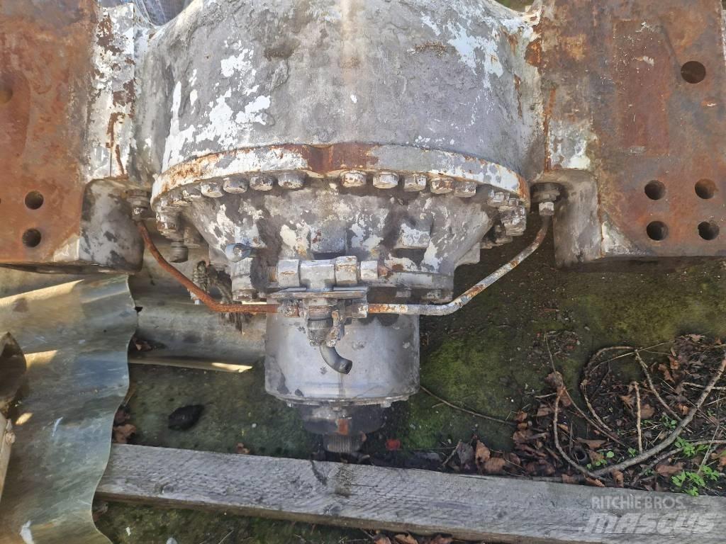 CAT 988F Axles