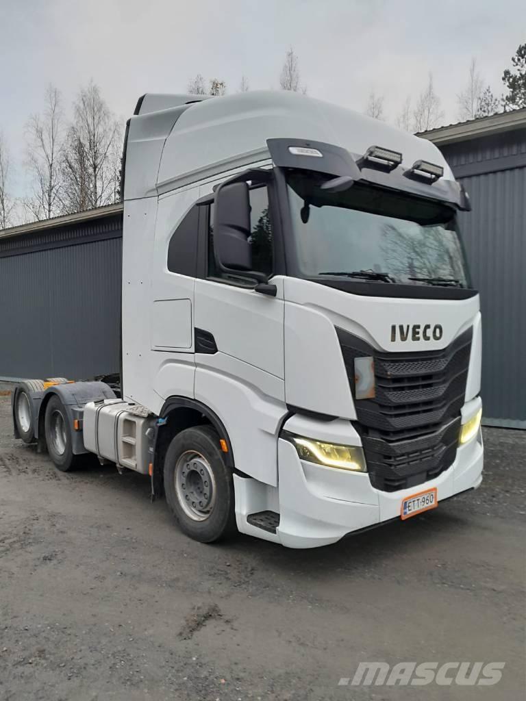 Iveco S-Way AS 440 Truck Tractor Units