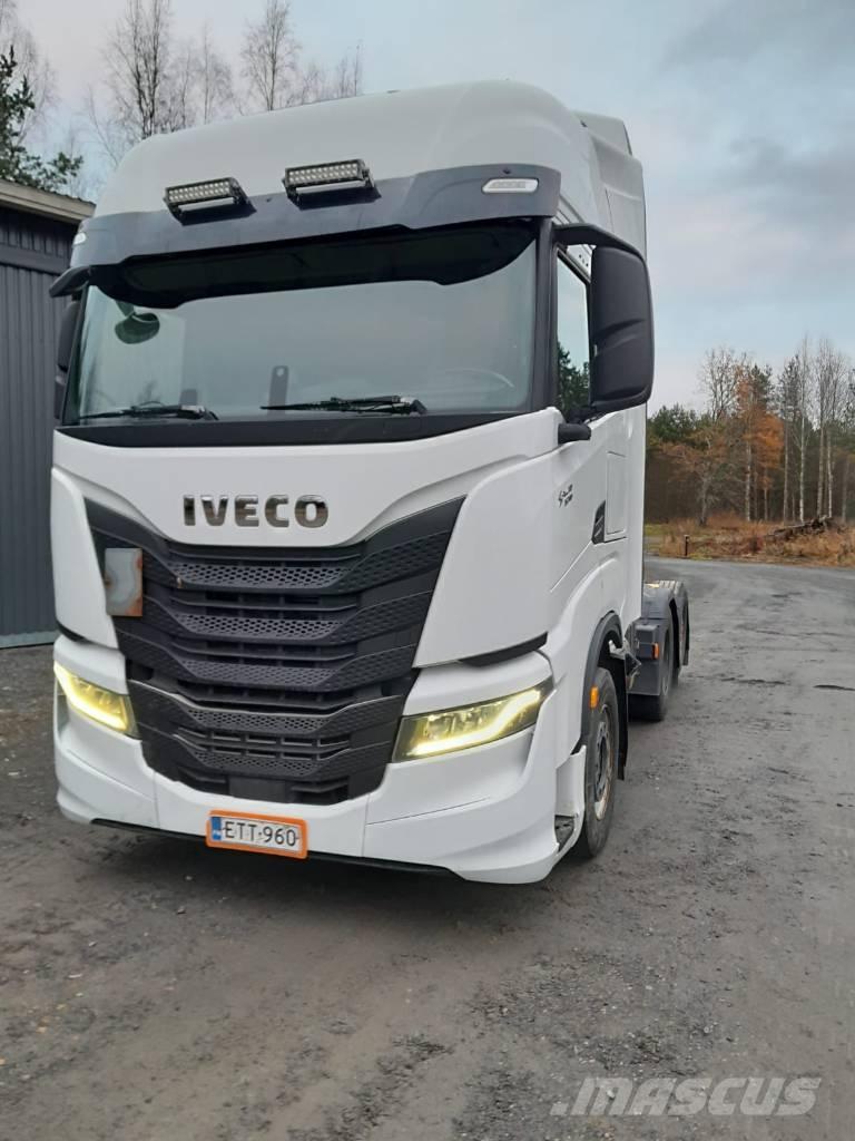Iveco S-Way AS 440 Truck Tractor Units