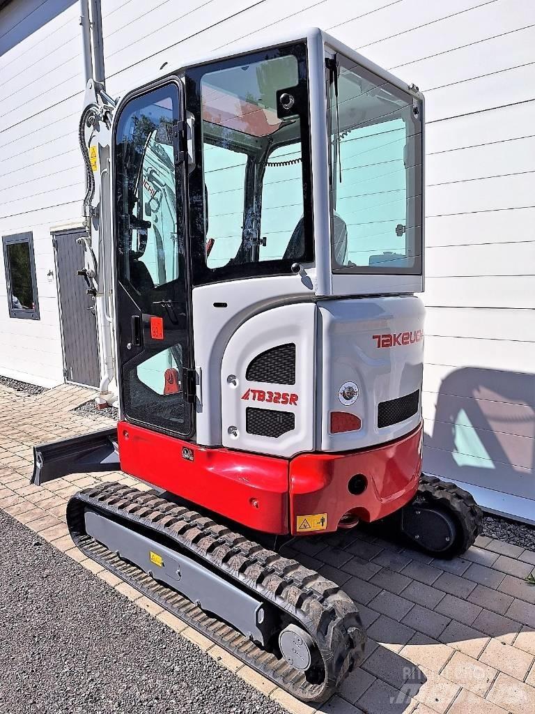 Takeuchi TB325R Mini excavators < 7t