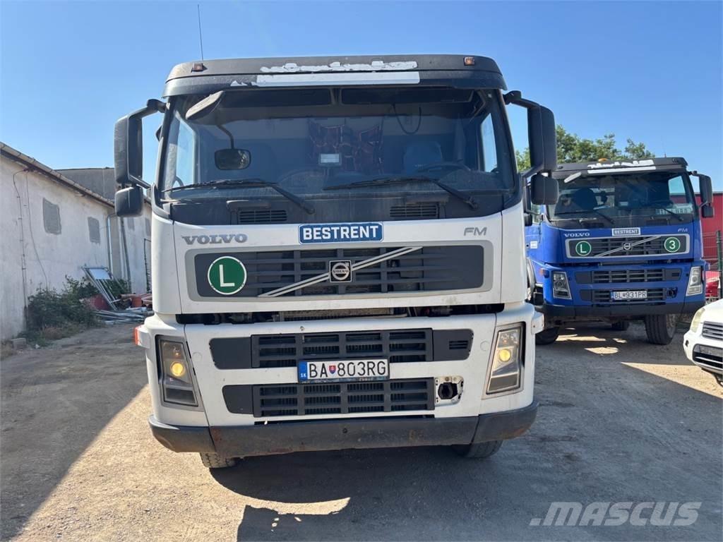 Volvo FM 440 8X4 Tipper trucks