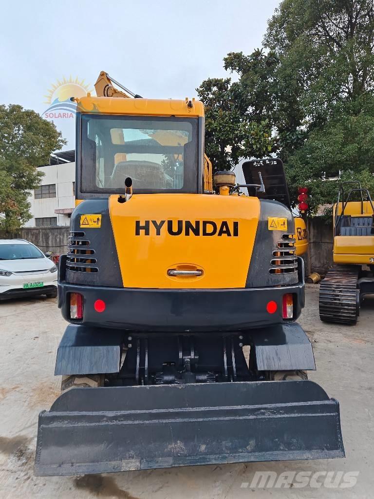 Hyundai Robex 60 W Wheeled excavators