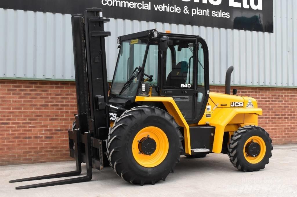 JCB 940 Rough terrain truck