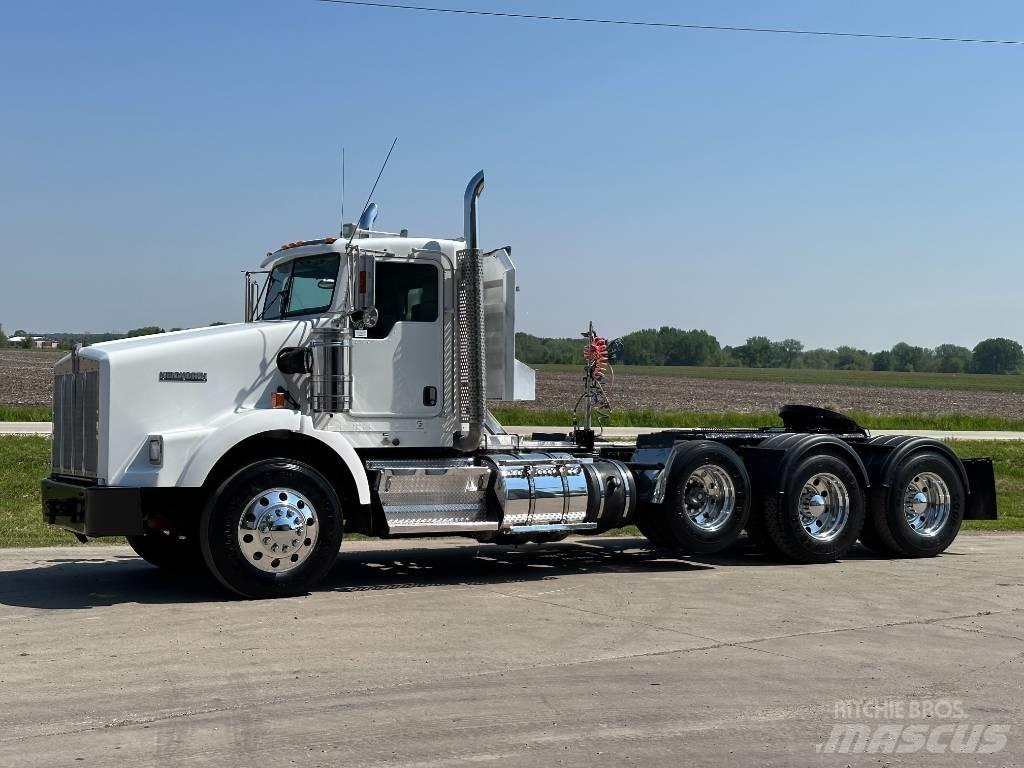 Kenworth T 800 Truck Tractor Units