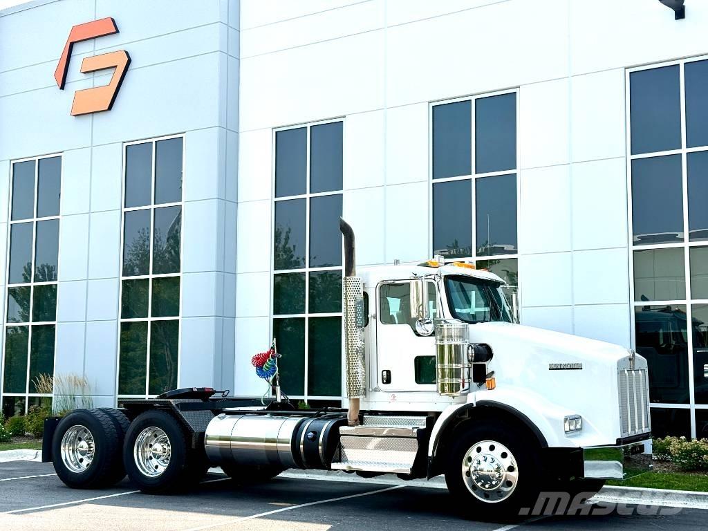 Kenworth T 800 Truck Tractor Units