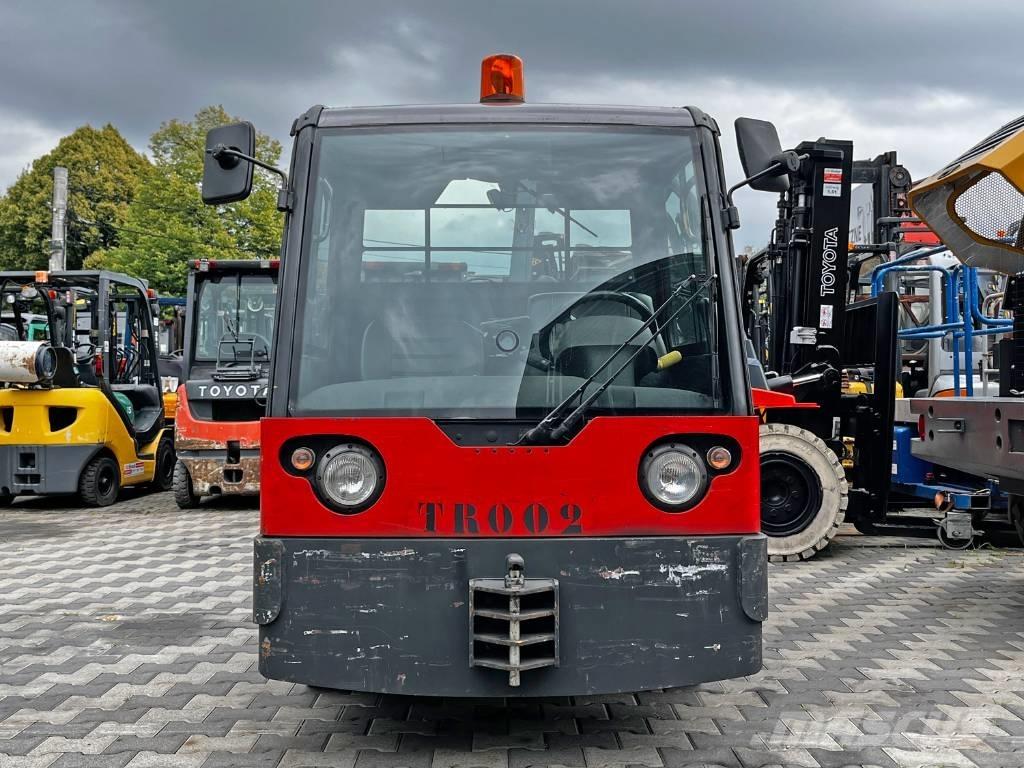 Linde P 250 Towing truck