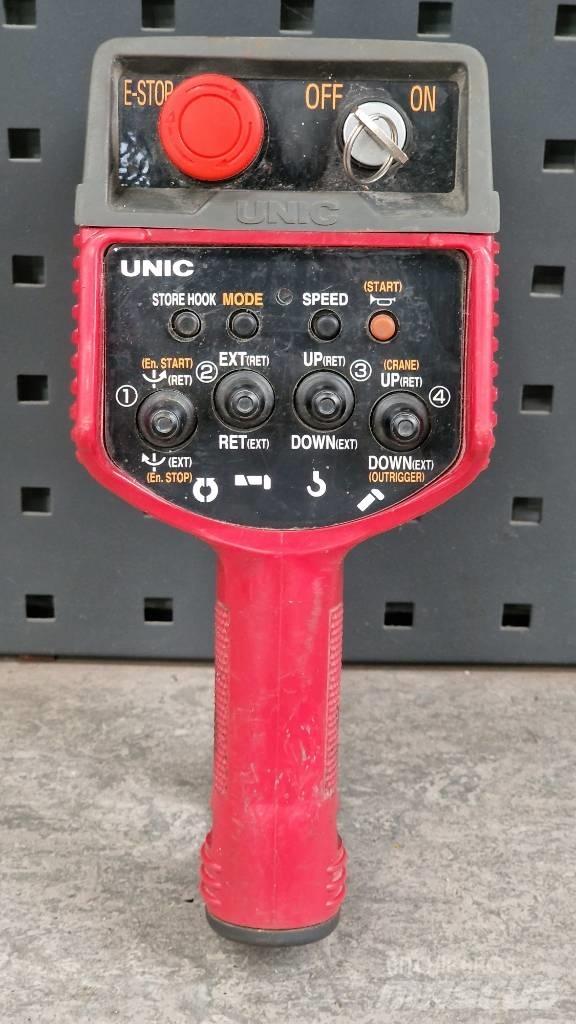 Unic URW 245 Mini cranes