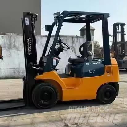 Toyota FD15 Diesel trucks