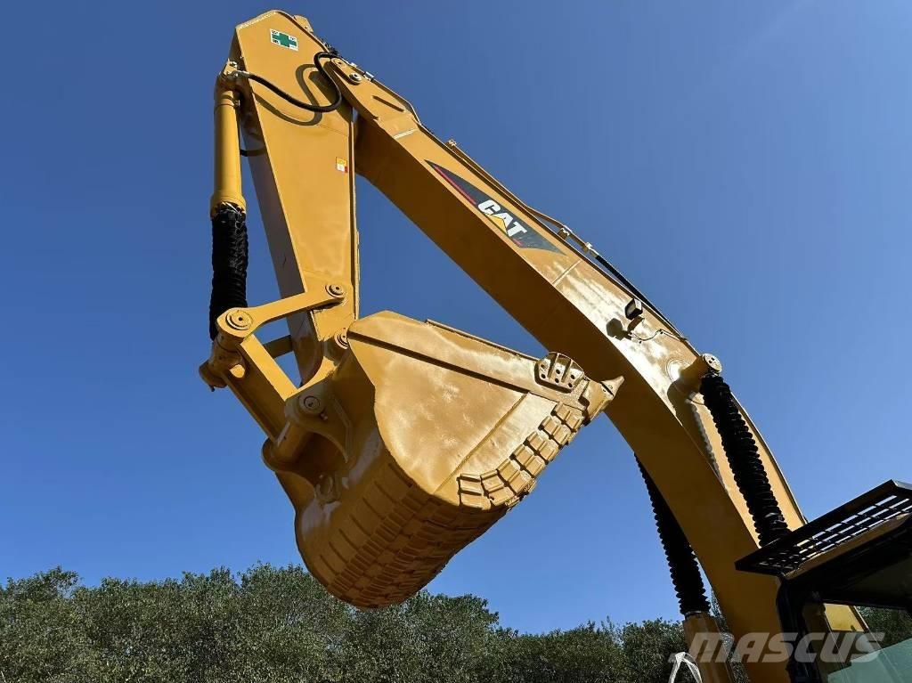 CAT 330 C L Crawler excavators