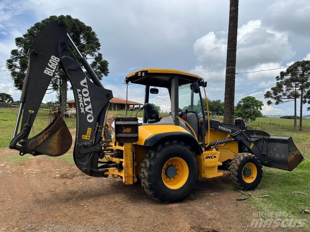 Volvo BL60B TLB's