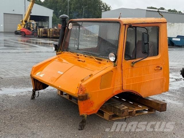 Unimog 424 USED CAB Cabins and interior