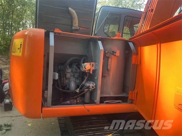 Hitachi EX120 Crawler excavators