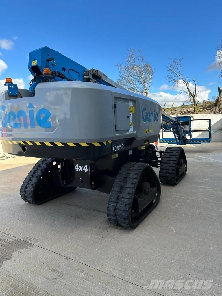 Genie S 65 Trax Telescopic boom lifts
