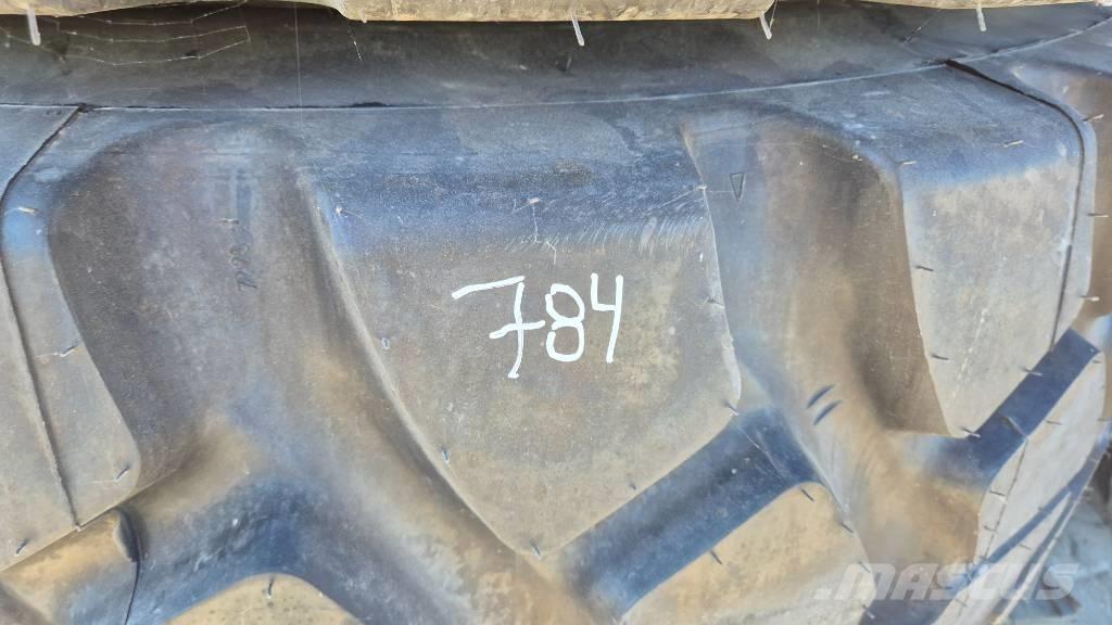 Petlas 29.5R25 Tyres, wheels and rims